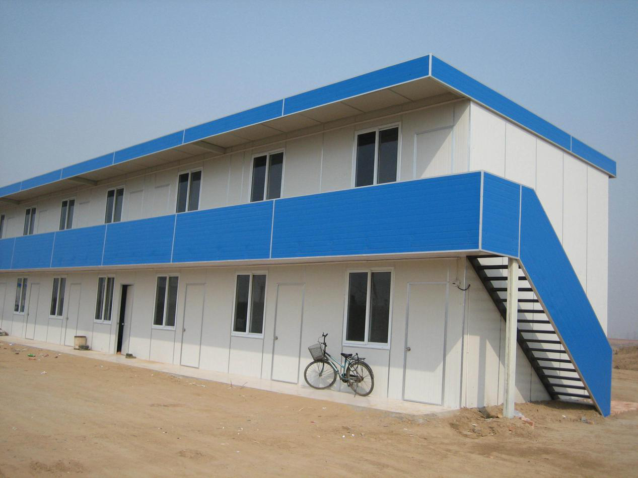 常見問題-彩鋼活動房的屋面檁條系統(tǒng)安裝方法是什么.png 云南活動房_云南標(biāo)佰.png